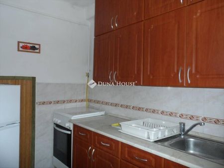 Kiadó jó állapotú lakás - Pécs - Fotó 3