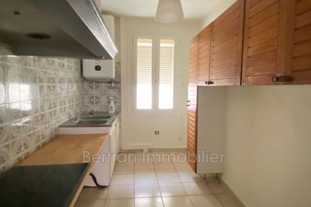 Location Appartement 3 pièces 46m² RIVESALTES 66600 - Photo 4