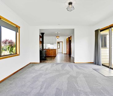 Tranquility Awaits: Serene 4 Bedroom House in Legerwood. - Photo 6