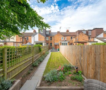 2 bedroom terraced house to rent - Photo 1