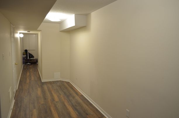 For Lease - 319 Aspendale Crescent Unit# Main/Up, Mississauga, Ontario - Photo 1