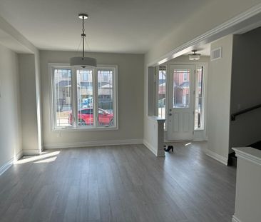 For Lease - 326 Cullen Trail, Peterborough, Ontario - Photo 2