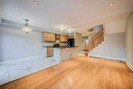 For Lease - 146 Billingsley Crescent, Markham, Ontario - Photo 4