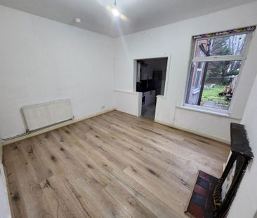 2 bedroom terraced house to rent - Photo 3