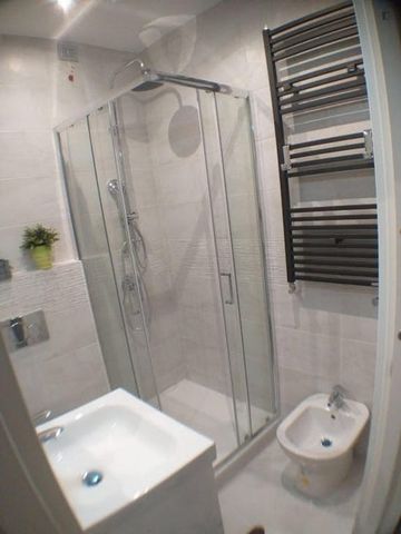 Via della Chiesa Rossa, Milan, Lombardy 20142 - Photo 3