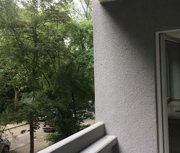 Flotte 2-Raum-Wohnung für Paare mit Balkon! - Photo 3