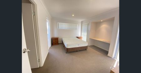 3 BEDROOM EACH WITH SEPERATE ENSUITE, FULLY FURNISHED - Photo 4