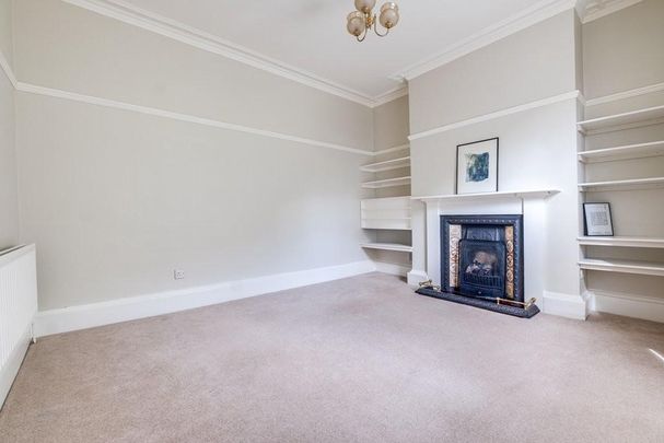 3 bedroom terraced house to rent - Photo 1