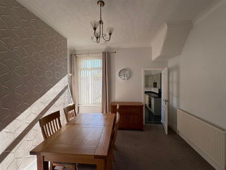 3 bedroom house to rent - Photo 2