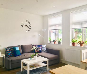 Room in a Shared Flat, Finchley Road, NW11 - Photo 3