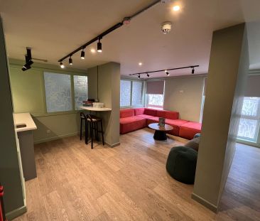 Silver Studio - Photo 1