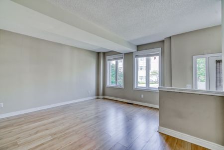 For Lease - 1750 Creek Way Unit# 11, Burlington, Ontario - Photo 2