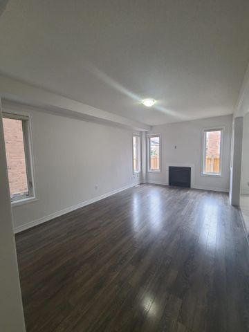 For Lease - 100 Truro Circle, Brampton, Ontario - Photo 3