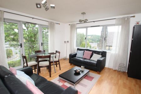 2 bedroom flat to rent - Photo 5