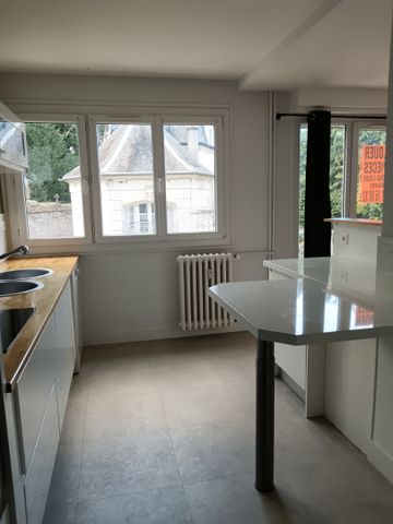 à louer - t3 meublé - secteur jardin des plantes / place de la , - Photo 2