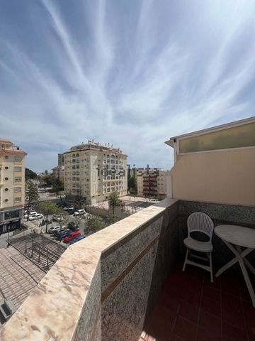 Alquiler de casa o chalet en Calle Gomera, 6 -12 - Photo 2