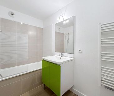 Location Appartement 4 pièces 90m² MERIGNAC 33700 - Photo 3