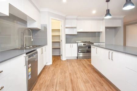 51 Catania Street, - Photo 2