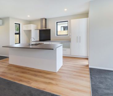 Naenae Living - Photo 6