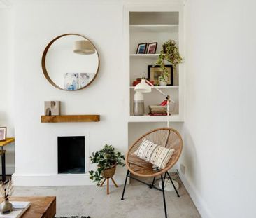 A beautifully presented two bed room end of terrace house - located... - Photo 1