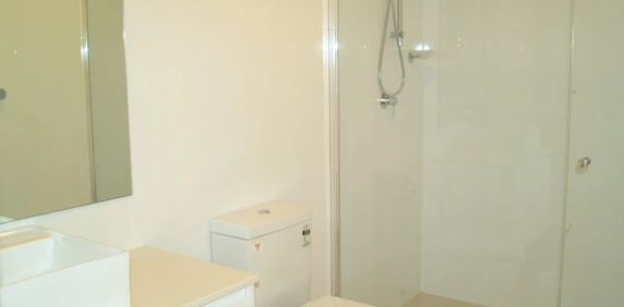 One Bedder Garden Apartment - Inspect Now 0450580488 - Photo 2