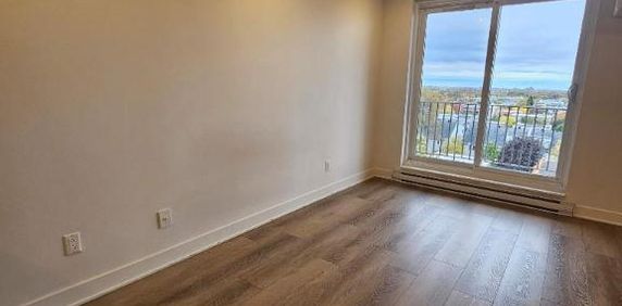 1 CH - 1 SDB - Montréal - $1,395 /mo - Photo 2