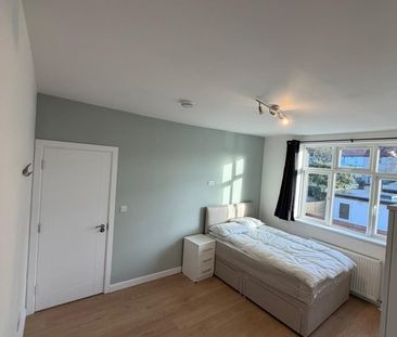 Room in a Shared House, North Circular Road, NW10 - Photo 2