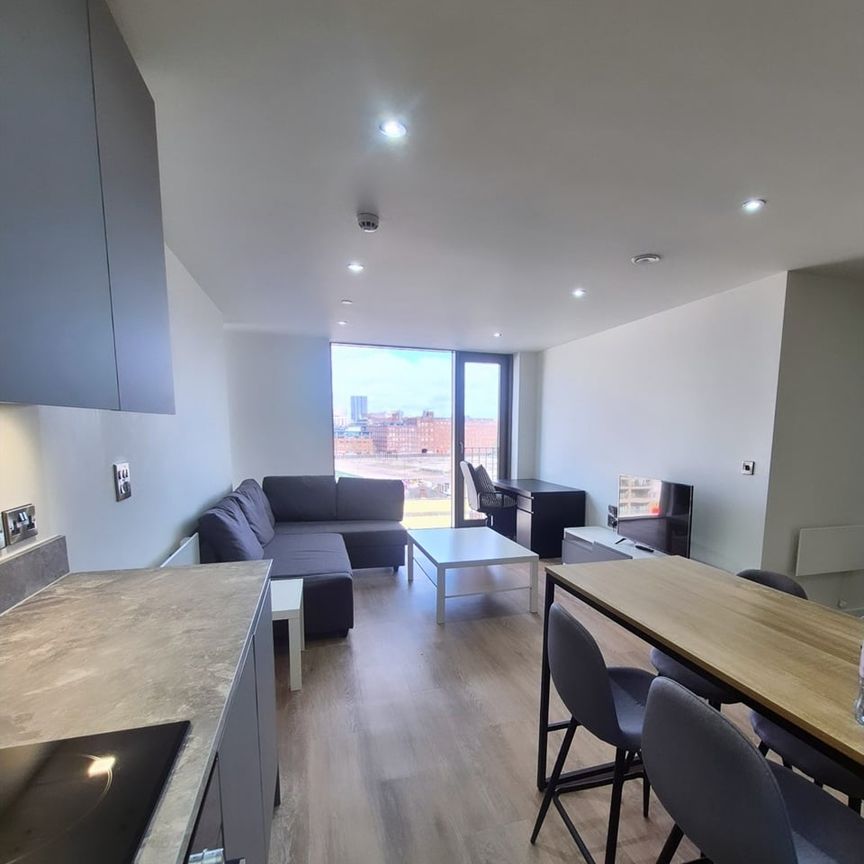 2 Bed Flat, Oxygen Tower, M1 - Photo 1