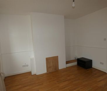 2 bed semi-detached house to rent in Duxfield Road, High Heaton - Photo 5