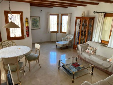 Piso de alquiler en Calle Raïm de Pastor, 23, El Montgó - Photo 4