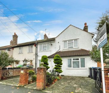 2 bedroom maisonette to rent - Photo 4