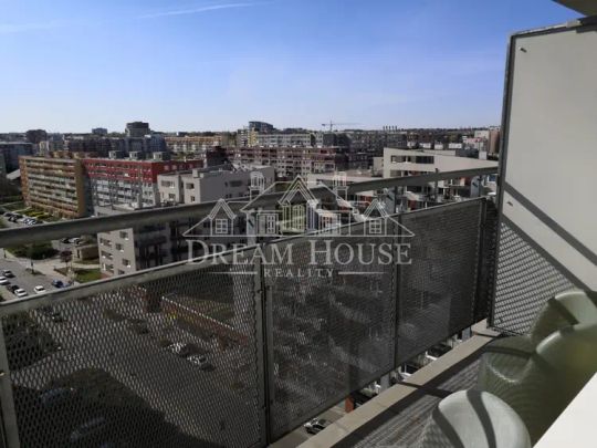 Pronájem slunného bytu 1+kk/B, 45 m - Фото 1