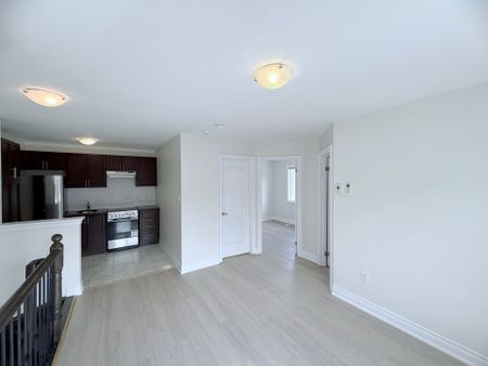 For Lease - 261 William Forster Road Unit# Coach House, Markham, Ontario - Photo 3