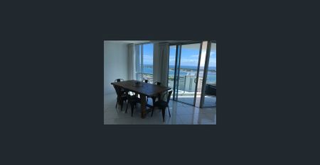 Southport Central - Fully Furnished 3 bedroom - Photo 3