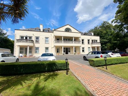 Apartment 2, Westminster Hall, Westminster Road, Dubl, Foxrock, Dublin 18 - Photo 2