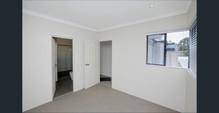 Modern & Stylish 3x2 Villa in a Prime Location! - Photo 2