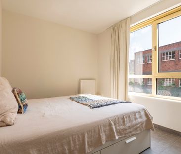 Appartement met 2 slaapkamers en terras aan Turnova - Photo 4