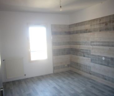 Location Appartement 5 pièces 101m² ROMANS SUR ISERE 26100 - Photo 3