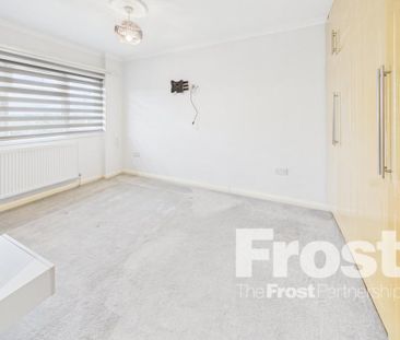 3 bedroom terraced house to rent - Photo 4