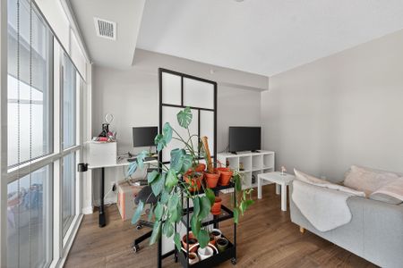 For Lease - 2087 Fairview Street Unit# 1302, Burlington, Ontario - Photo 4