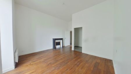 Location Appartement 3 pièces 77m² POITIERS 86000 - Photo 2
