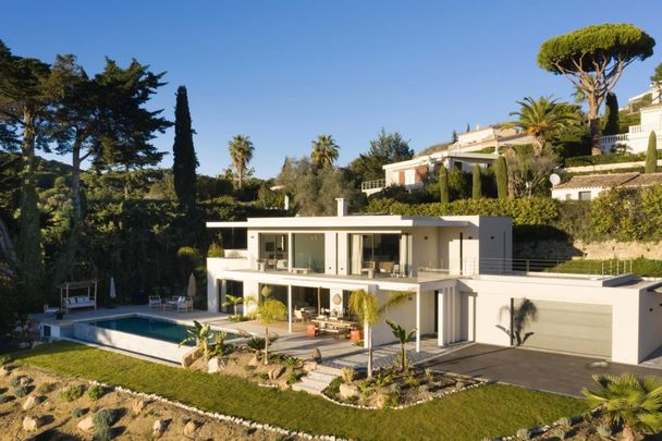 Le Cannet - Villa d'Exception avec Piscine – Esprit Balinais - Photo 1