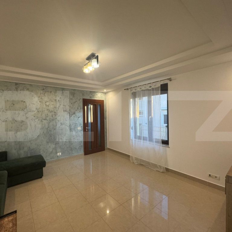 Casa noua de inchiriat 4 camere Soarelui - Fotografie 1