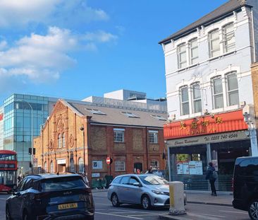 Meville Court Room 1 room 2 Room 3 - Photo 5