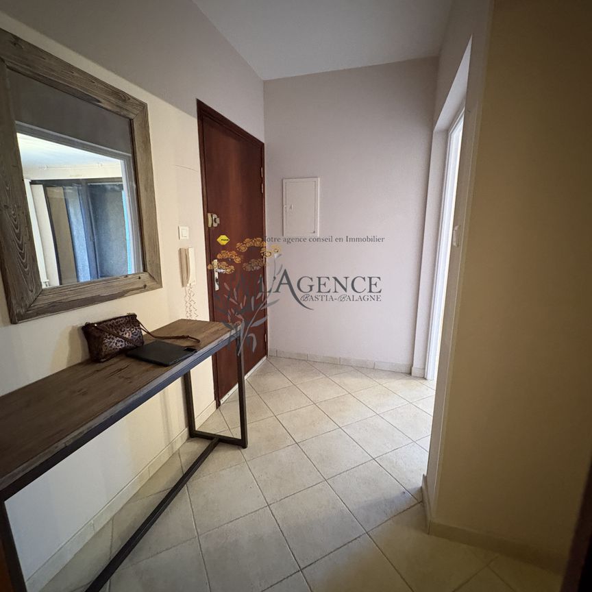 Location Appartement 4 pièces 88m² BASTIA 20200 - Photo 1