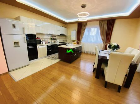 Apartament de inchiriat 4 camere 170 mp Sibiu Turnisor - Photo 2
