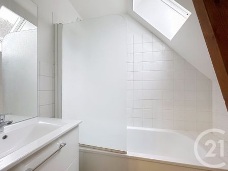 Location Appartement 2 pièces 34m² TROYES 10000 - Photo 2