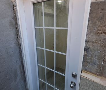 For Lease - 45 Lofthouse Drive, Whitby, Ontario - Photo 4