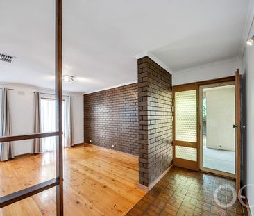 Open the Door to Family-Sized Comfort in a Quiet Netley Haven - Photo 1