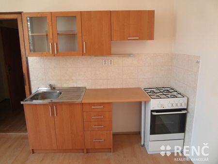 Pronájem bytu 2+kk 31 m² - Photo 3